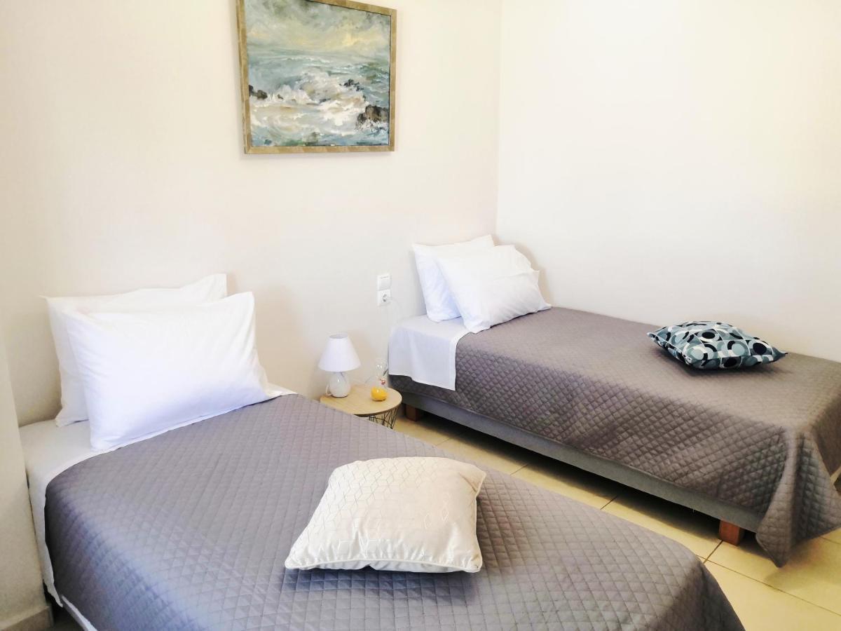 4 Seasons Villa-Sea View ヘルソニソス エクステリア 写真