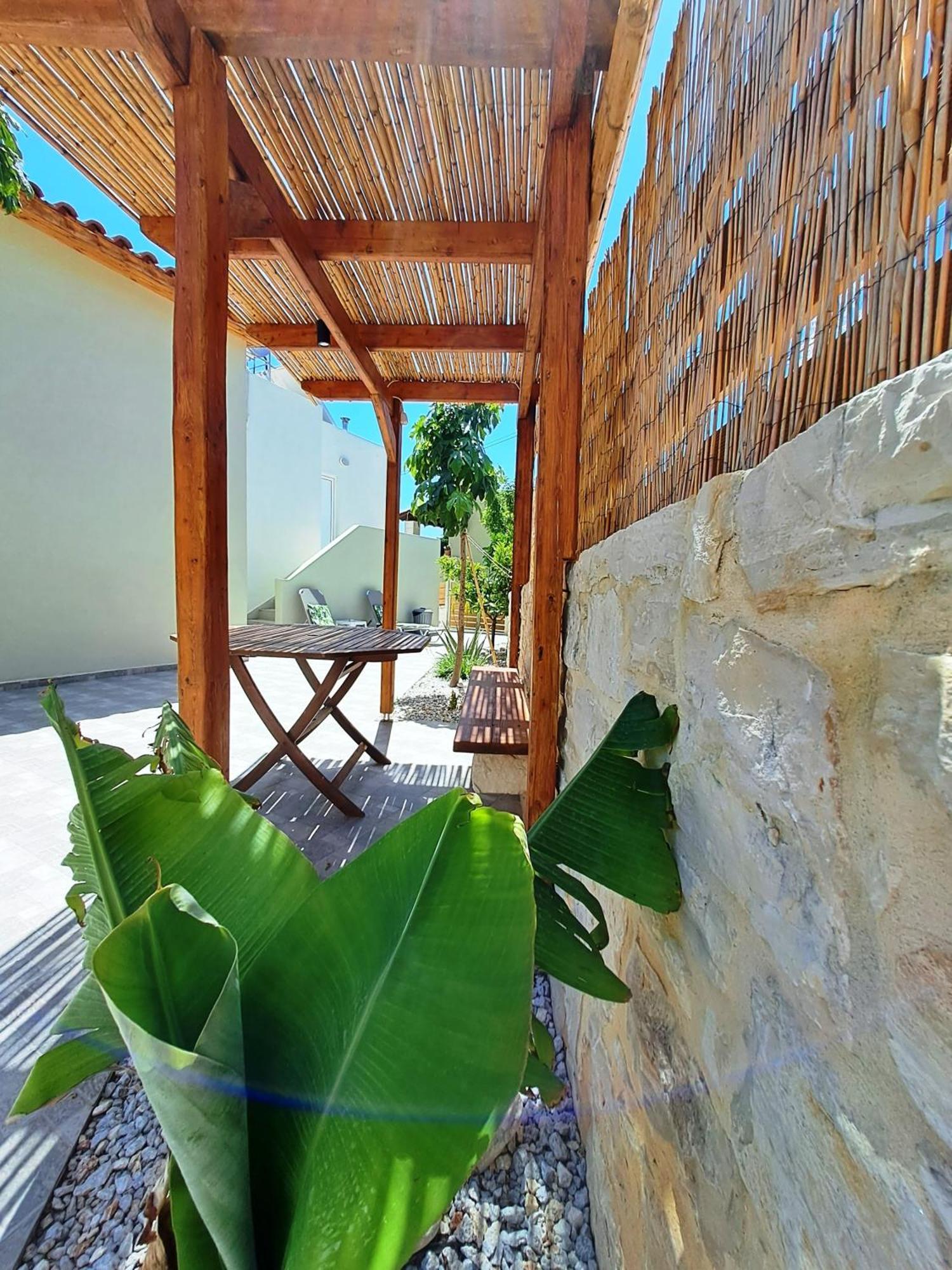 4 Seasons Villa-Sea View ヘルソニソス エクステリア 写真